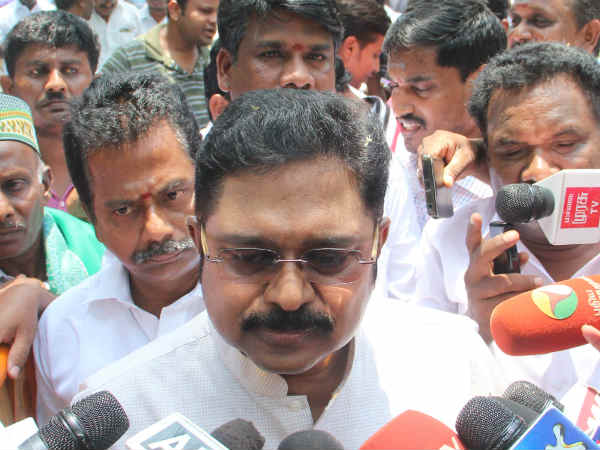 வியூகம்