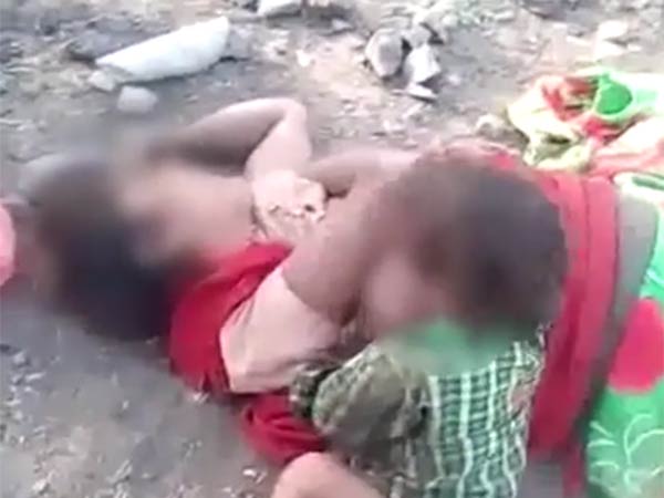 A 17 month old baby was feeding from her mother without knowing mothers death A 17 month old baby was feeding from her mother without knowing mothers death