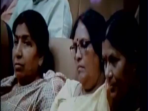 Uttar Pradesh MLAs caught sleeping in Lucknow's Lok Bhawan Uttar Pradesh MLAs caught sleeping in Lucknow's Lok Bhawan