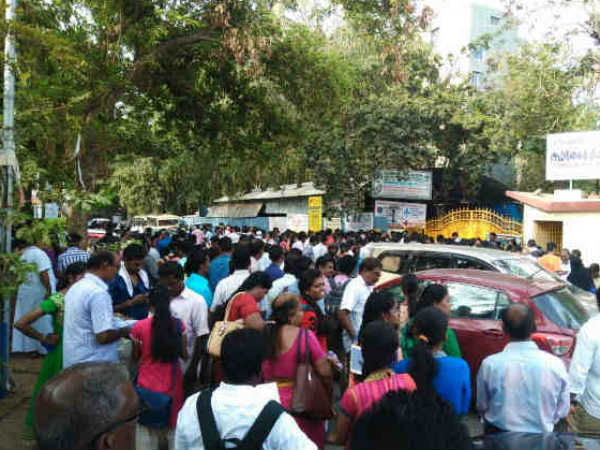 5 held for trying to leak NEET question papers in Bihar 5 held for trying to leak NEET question papers in Bihar