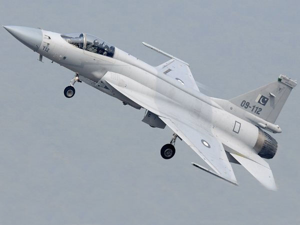 War mode activated; Pakistani fighter jets have flown close to the Siachen War mode activated; Pakistani fighter jets have flown close to the Siachen