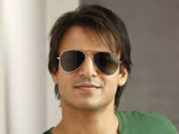 Vivek Oberoi gifts a house to acid attack survivor Vivek Oberoi gifts a house to acid attack survivor