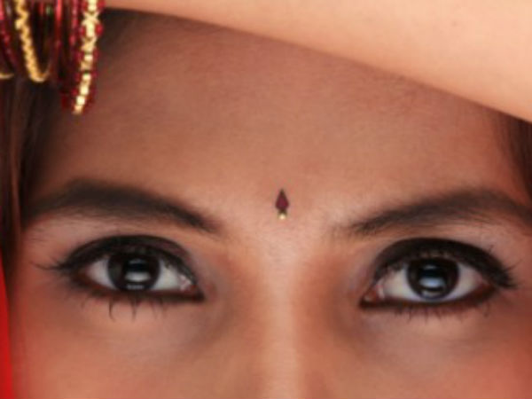 கலகத்திற்குக் காரணம் காளீஸ்வரியின் கண்!