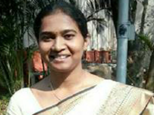 மாணவர்களுக்கு உதவ வேண்டும்