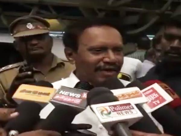தீபா... அது யாரு?