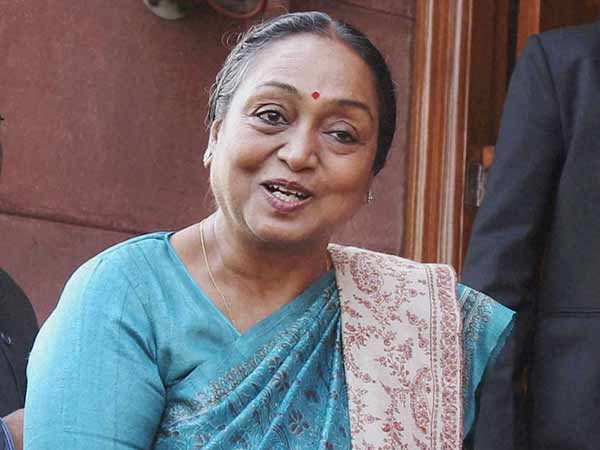 சோனியா தலைமையில் தேர்வு