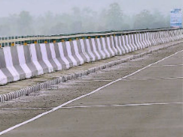 Due to Heavy Traffic, Public open Porur flyover Due to Heavy Traffic, Public open Porur flyover