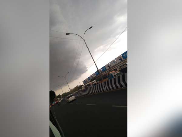 Sudden rain brings cheer in Chennai Sudden rain brings cheer in Chennai