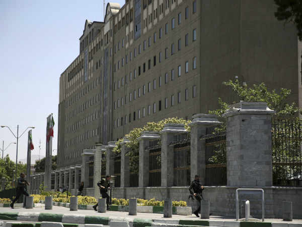 Shooting reported inside Iran parliament Shooting reported inside Iran parliament