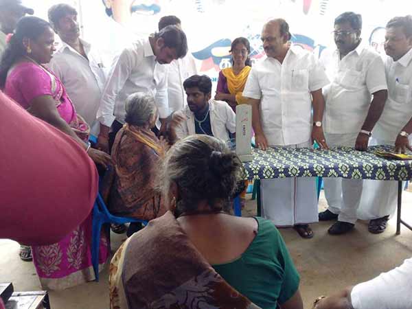 Karunanidhi’s diamond jubilee, free medical camp in Kanjeevaram Karunanidhi’s diamond jubilee, free medical camp in Kanjeevaram