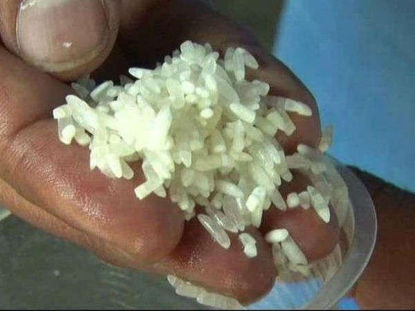 Officials raid rice shops for Plastic rice Officials raid rice shops for Plastic rice