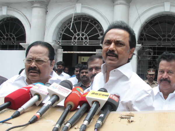 Weather FOR has filed on RK Nagar money distribution issue,M.K. Stalin questioning Weather FOR has filed on RK Nagar money distribution issue,M.K. Stalin questioning