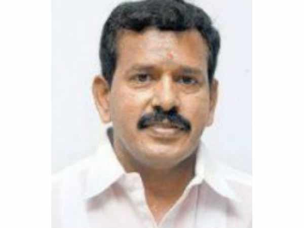 MLA Venkatachalam explains why stay with Palanisamy MLA Venkatachalam explains why stay with Palanisamy