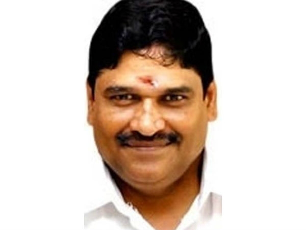 அமைச்சர்