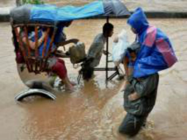 வெள்ளம் சூழ்ந்தது