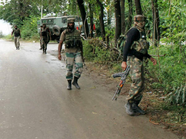 30 Pakistan Militants enter into India via Kashmir 30 Pakistan Militants enter into India via Kashmir