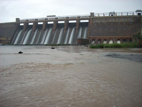 தண்ணீர் பிரச்னை