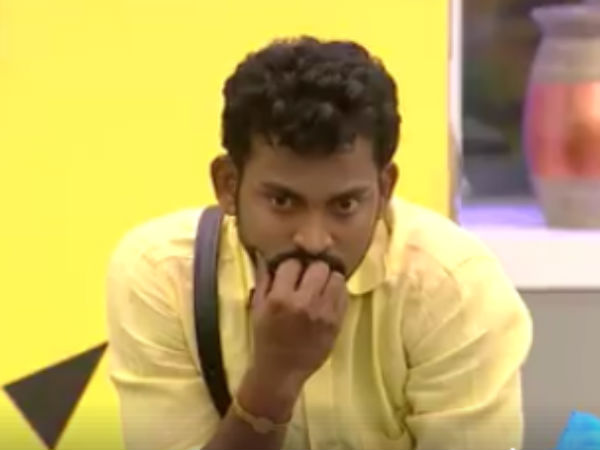 வெளியேறிய பரணி