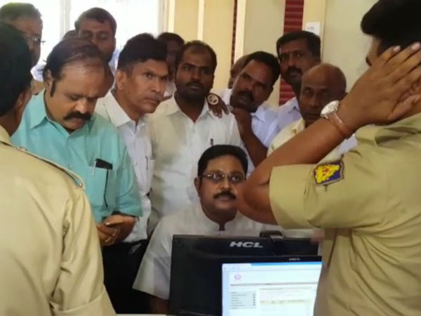 சசியை சந்திக்க அனுமதி மறுப்பு