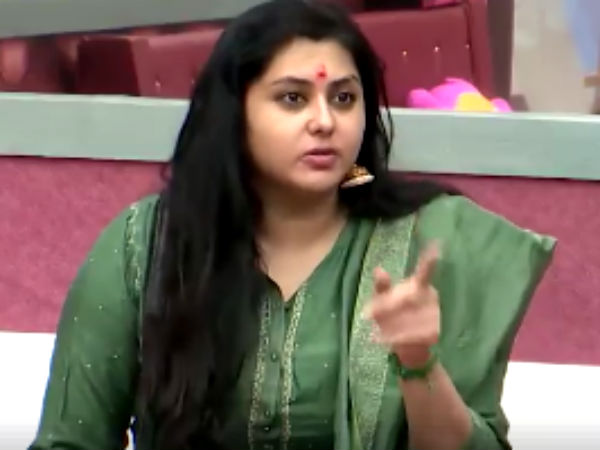 வேற ஃபைவ் ஸ்டார் ஜெயில்