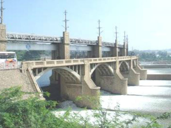விநாடிக்கு 10000 கடி அடி நீர்