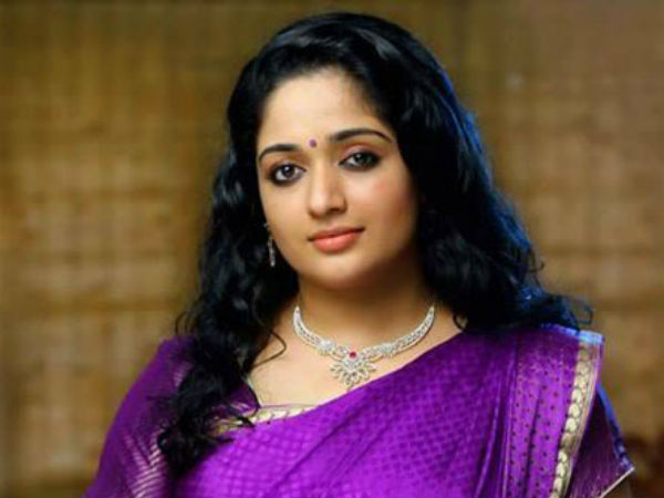 அடித்துச் சொன்ன காவ்யா