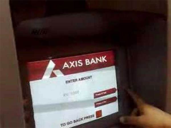 Merchant shock for 20 rupee note in Axis Bank ATM Merchant shock for 20 rupee note in Axis Bank ATM