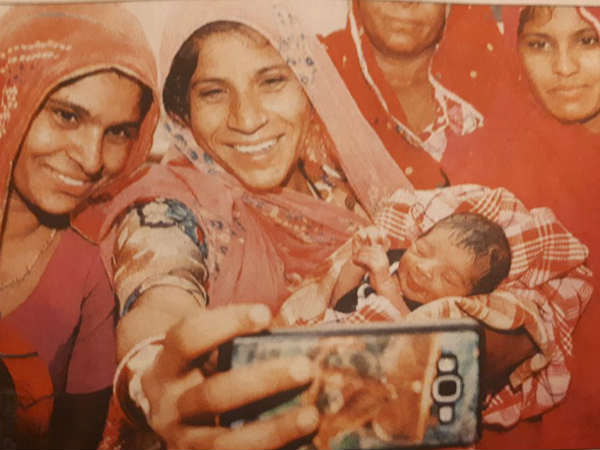 Woman gives birth on June 30 midnight, names baby 'GST' Woman gives birth on June 30 midnight, names baby 'GST'