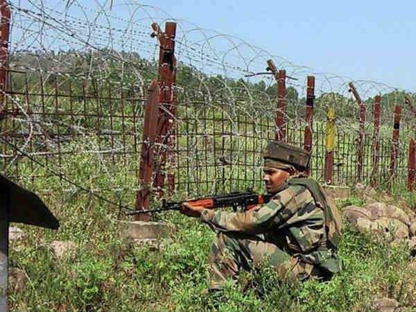 J-K: 3 terrorists killed in encounter with security forces in Anantnag J-K: 3 terrorists killed in encounter with security forces in Anantnag