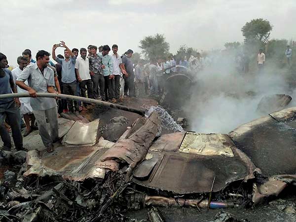 IAF's fighter jet crash lands in Jodhpur at Rajasthan IAF's fighter jet crash lands in Jodhpur at Rajasthan