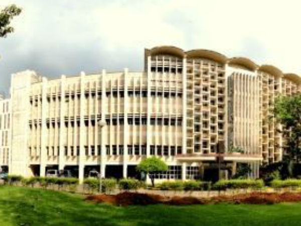 SC stays counselling being held for admission to IITs SC stays counselling being held for admission to IITs