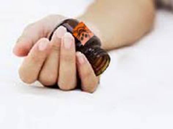 School students tried drunk poison After school management threatening them School students tried drunk poison After school management threatening them