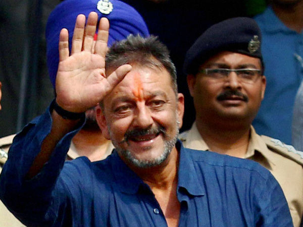 If rules flouted sent Sanjay Dutt back to jail, Maharashtra government says in court If rules flouted sent Sanjay Dutt back to jail, Maharashtra government says in court