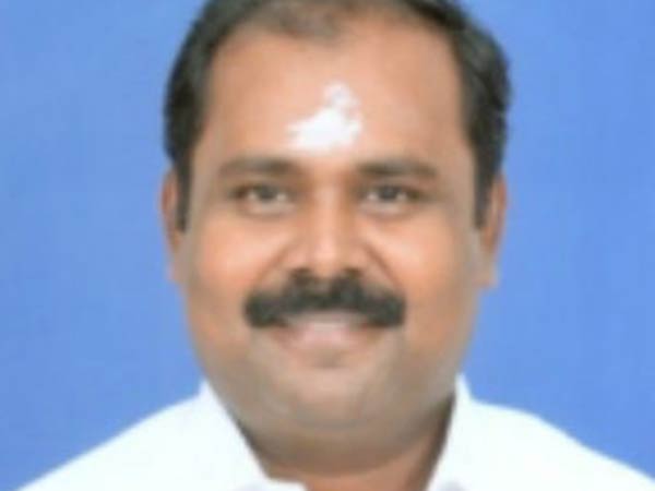 அமைச்சர் உதயகுமார்