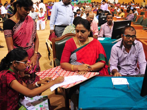 போலிகள் மீது நடவடிக்கை