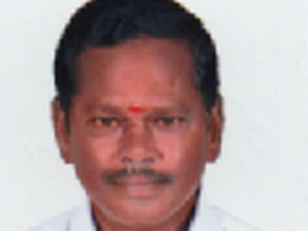 இரண்டு பக்கமும் 7 பேர்