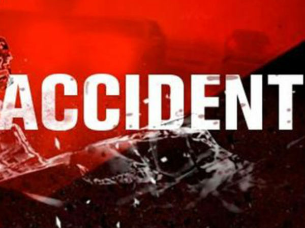 A government bus met with an accident near Ulunthurpet A government bus met with an accident near Ulunthurpet