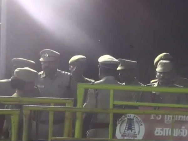 Police security at Jayalalitha's Memorial Police security at Jayalalitha's Memorial
