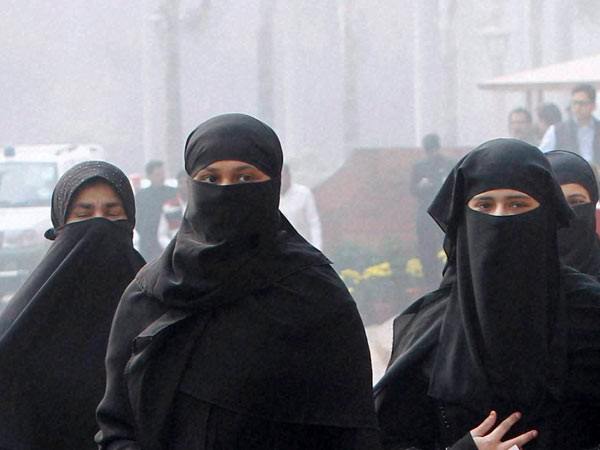 Modi govt. plans to give Rs. 51,000 to muslim women who complete graduation Modi govt. plans to give Rs. 51,000 to muslim women who complete graduation