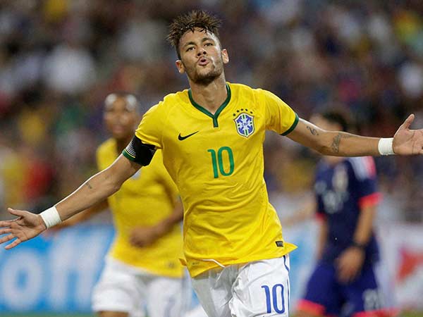 Neymar in trouble Neymar in trouble