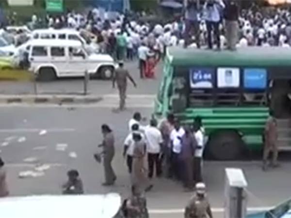 4 பேர் பலி
