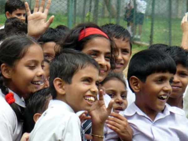 மீசையை முறுக்கு