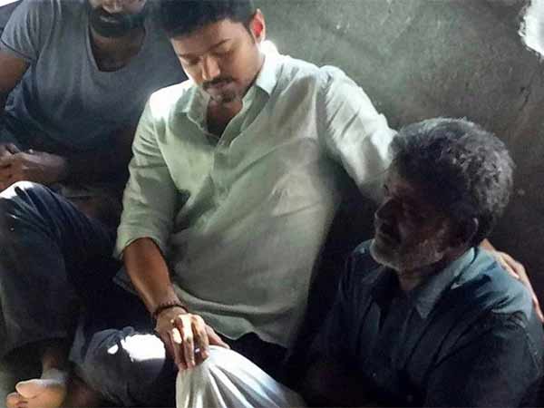 குடும்பத்தினருக்கு ஆறுதல்