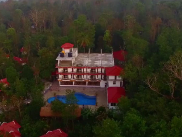 மலையும் மலை சார்ந்த இடம்