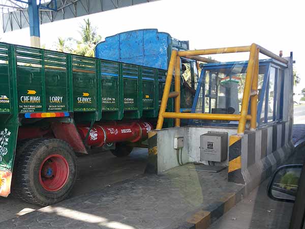 அதிகரிக்கும் கட்டணம்