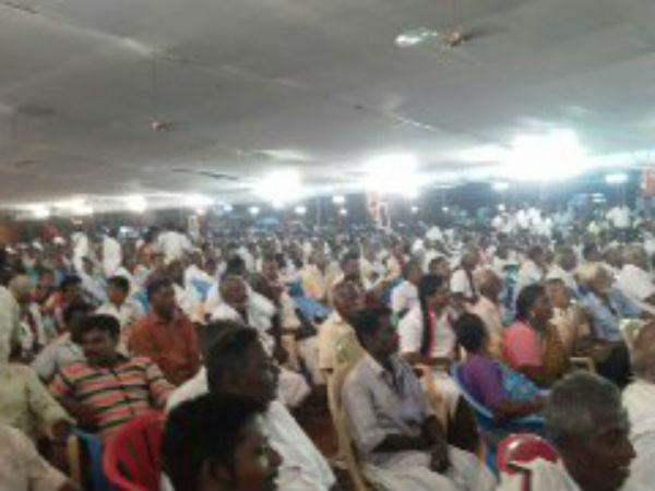 சசிகலா போட்ட பிச்சை