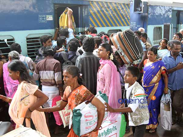 சீசன் நாள்களில்...