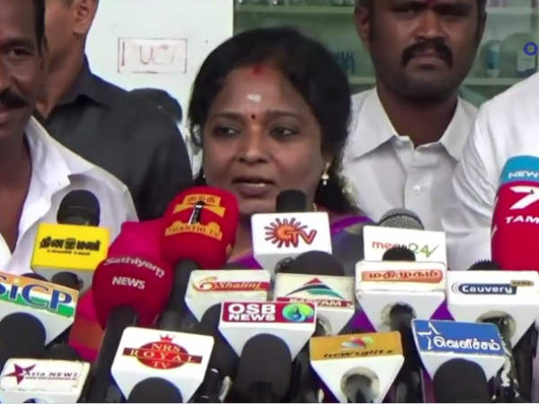 அணைகள் கட்டினாரா?