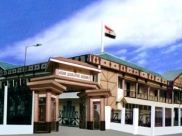 அரசியல்வாதிகளுக்கும் கட்டுப்பாடு