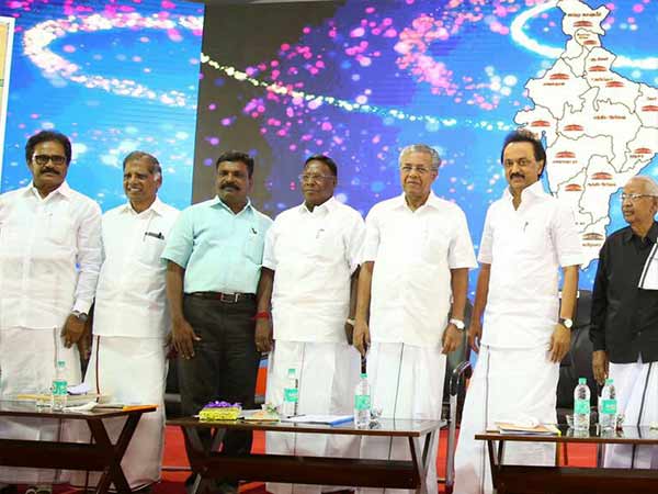 சர்வாதிகாரமாக கூடாது